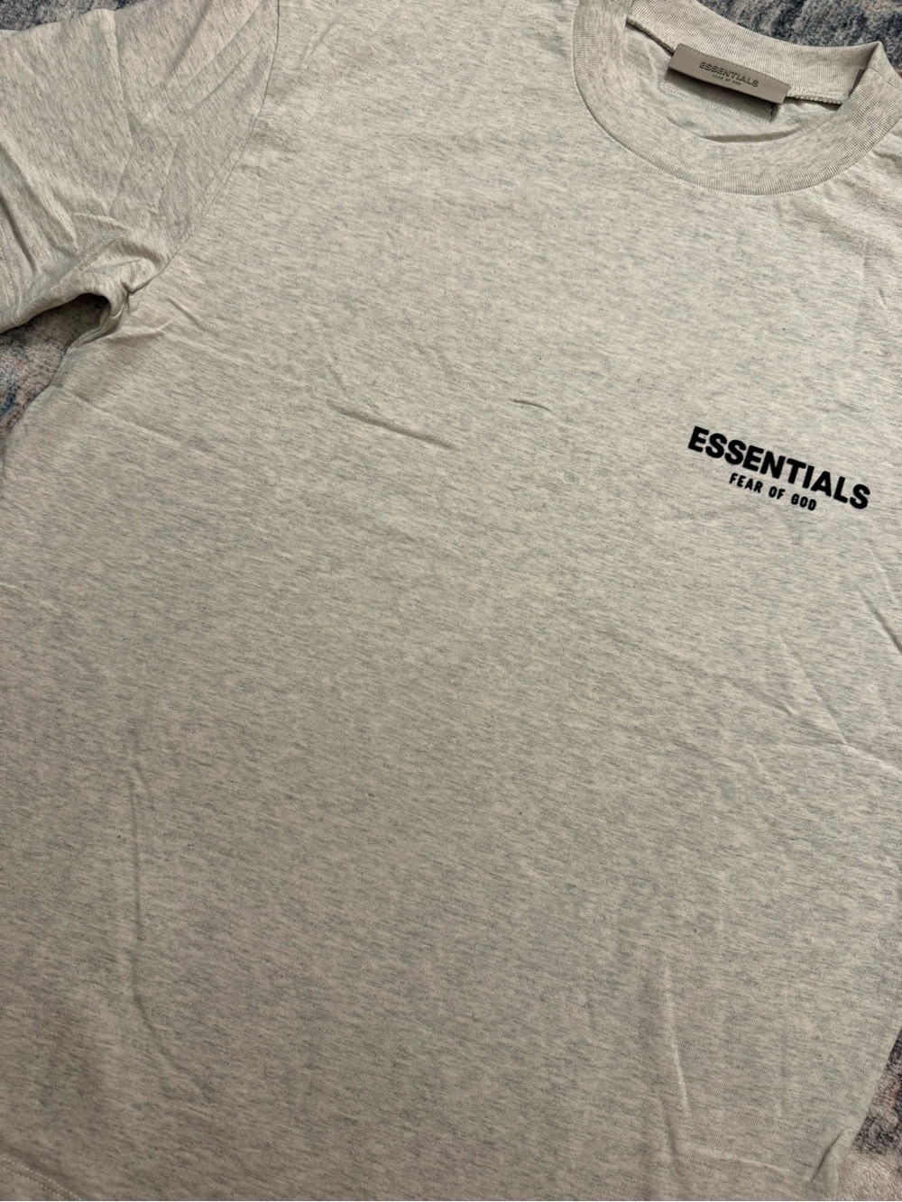 ESSENTIALS Fear of God Men's Tee in Light Heather Gray - Picture 4 of 8